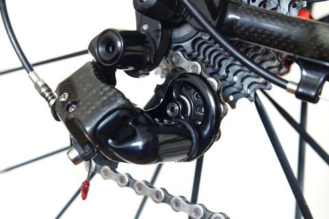 rear derailleur for bicycles