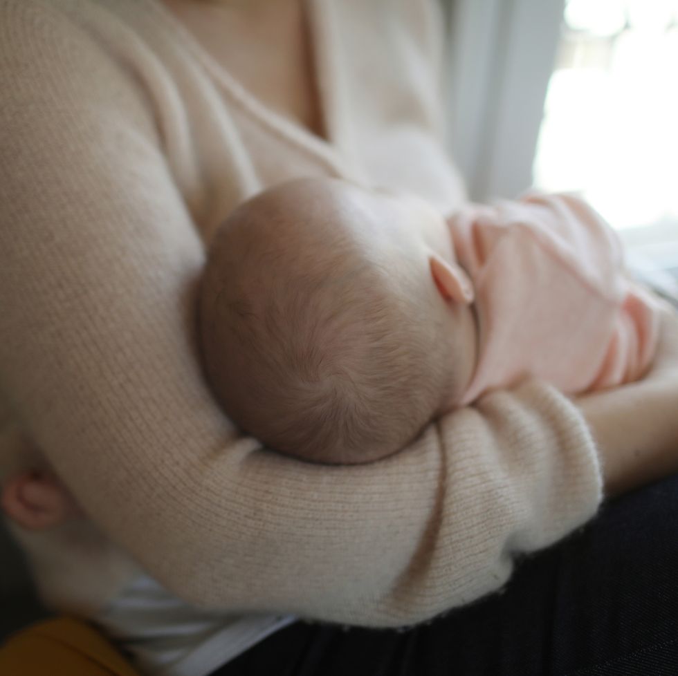  reasons-for-nipple-pain-breastfeeding 