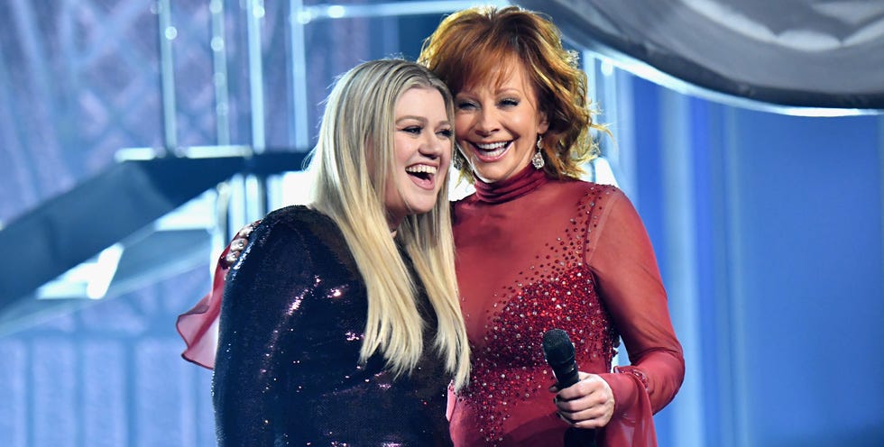 Reba McEntire and Kelly Clarkson ACM Awards Performance - Reba McEntire ...