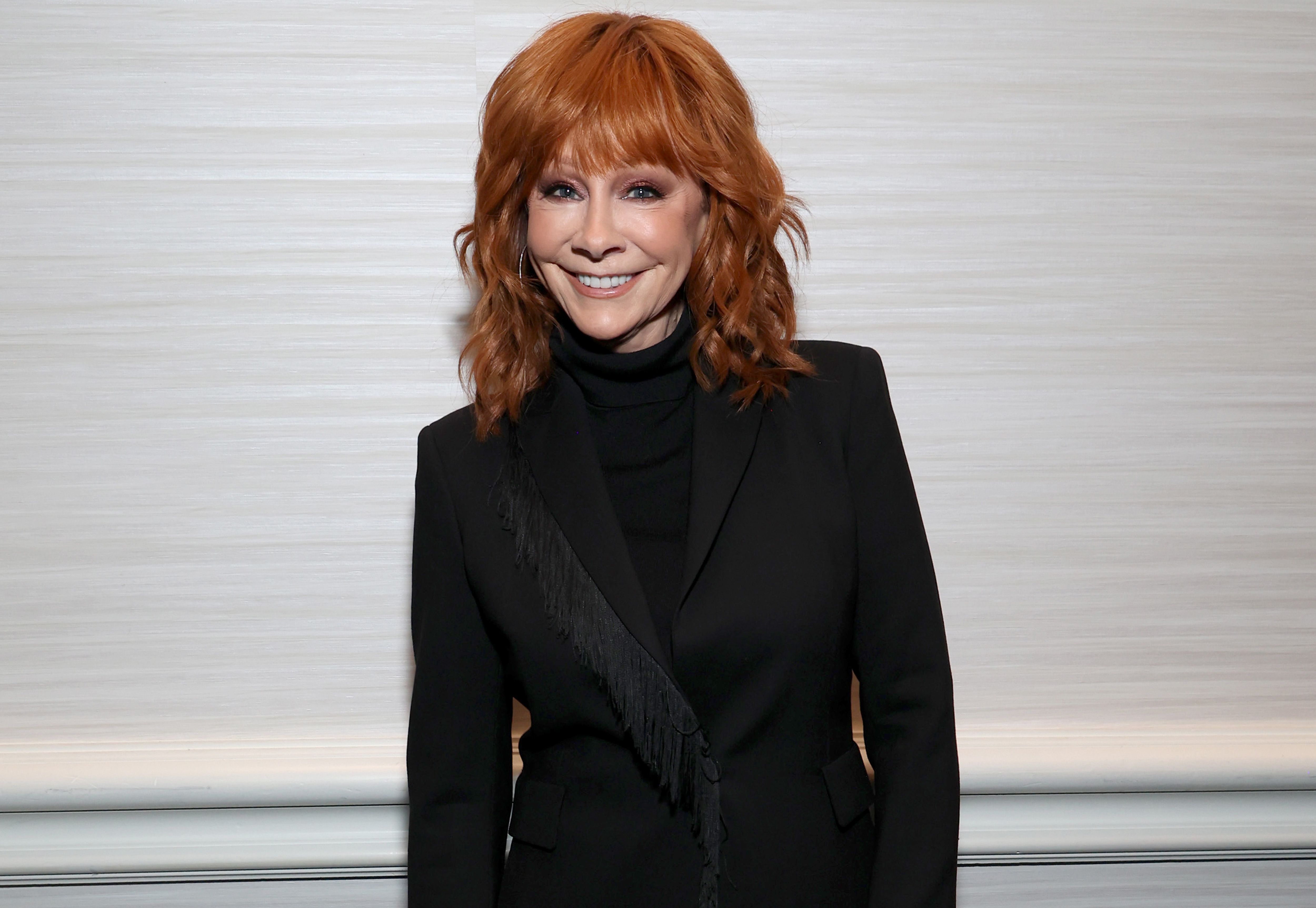 The Voice Fans Are Going Wild Over Reba McEntire s Sleek Hair