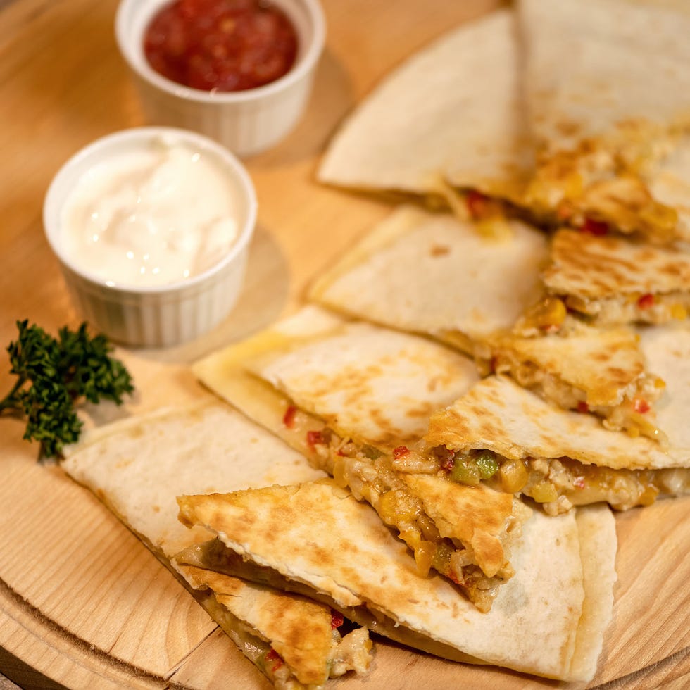 una receta casera fácil con tortillas de trigo rellenas