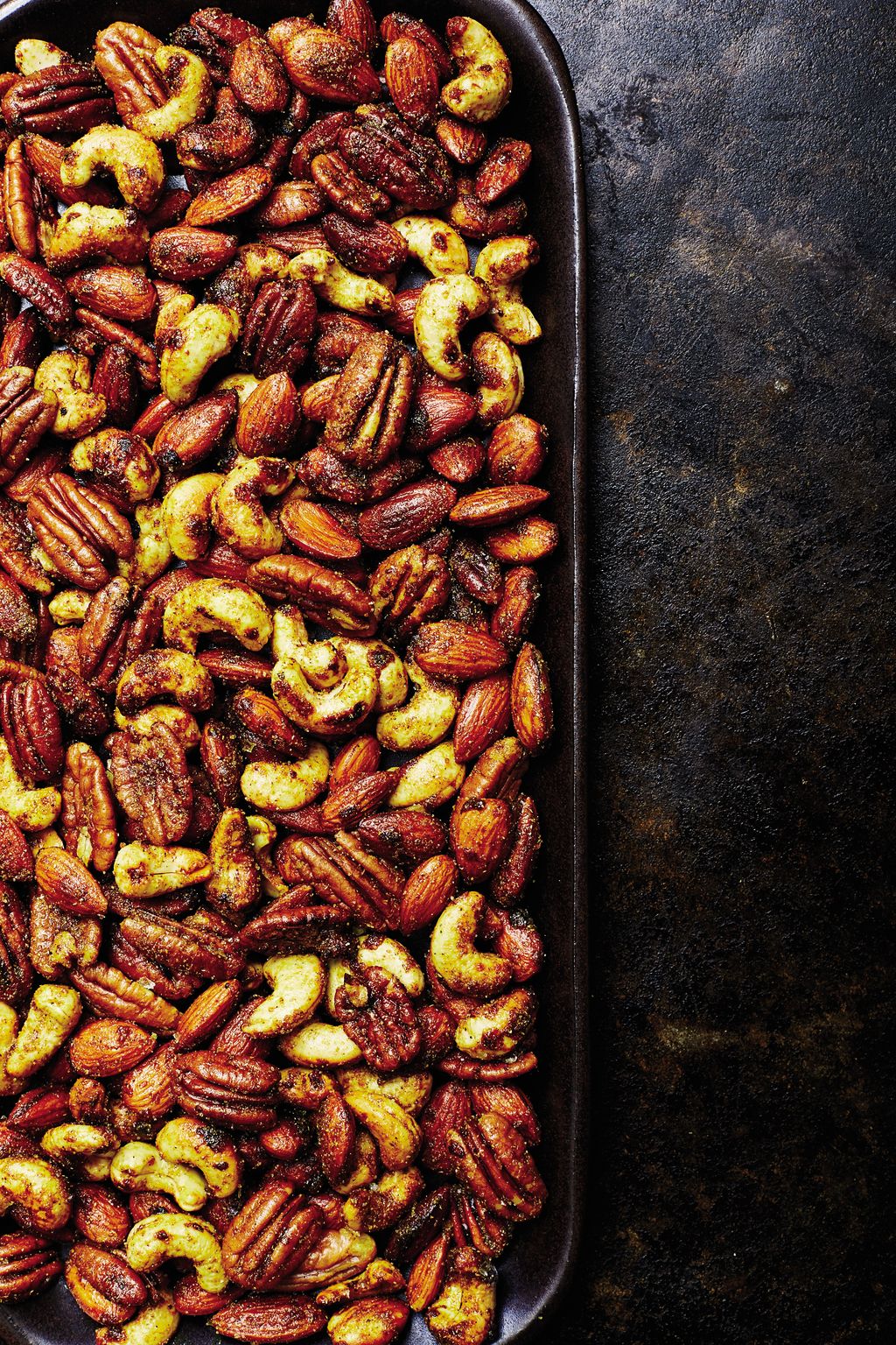 Food, Ingredient, Produce, Recipe, Nut, Pecan, Cookware and bakeware, Nuts & seeds, Kidney beans, 