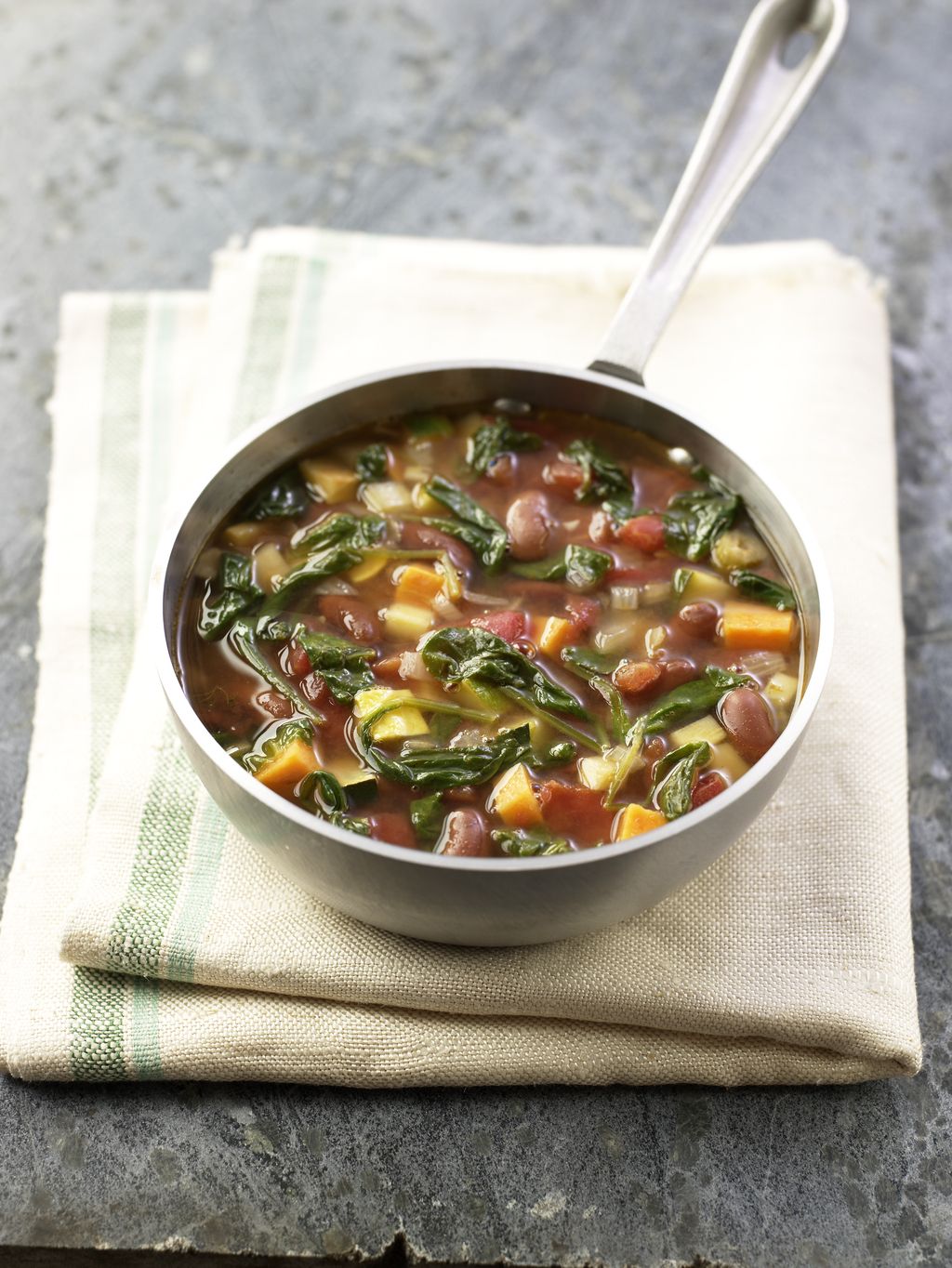 Recipe: Hearty Minestrone Soup