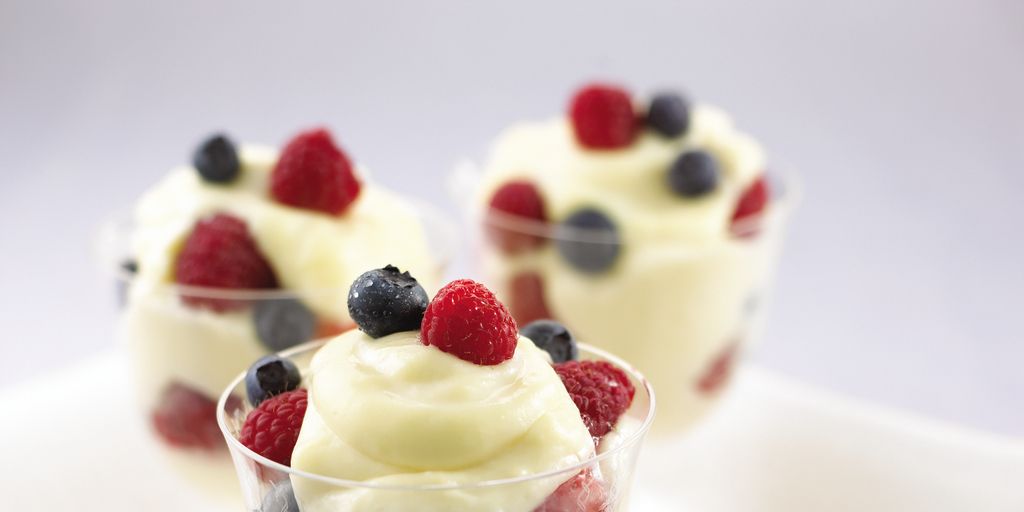 homemade-vanilla-pudding-with-fresh-berries-1457041610.jpg?crop=1xw:0 ...
