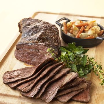 Food, Cuisine, Beef, Meat, Pork, Plate, Dish, Recipe, Steak, Flat iron steak, 