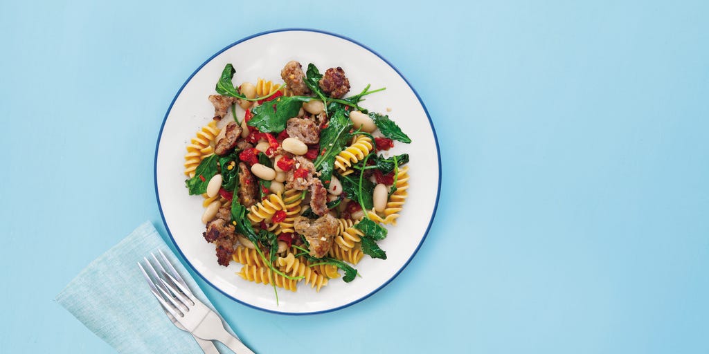 sausage-white-bean-and-kale-rotini-1456695777.jpg?crop=1xw:0.75xh