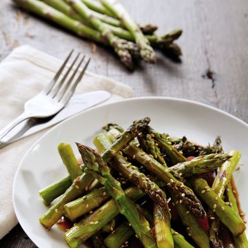 Dish, Food, Asparagus, Cuisine, Vegetable, Ingredient, Green bean, Asparagus, Produce, Recipe, 