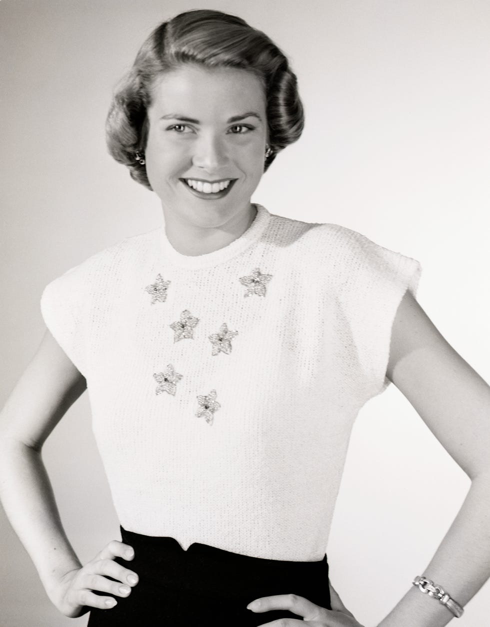 grace kelly as a young woman