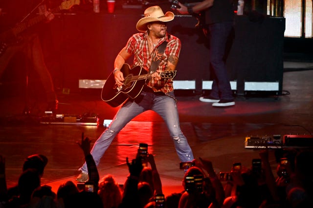Jason Aldean Launches Three-Night "JASON ALDEAN: RIDE ALL NIGHT VEGAS"