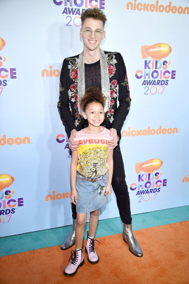 nickelodeon's 2017 kids' choice awards  red carpet