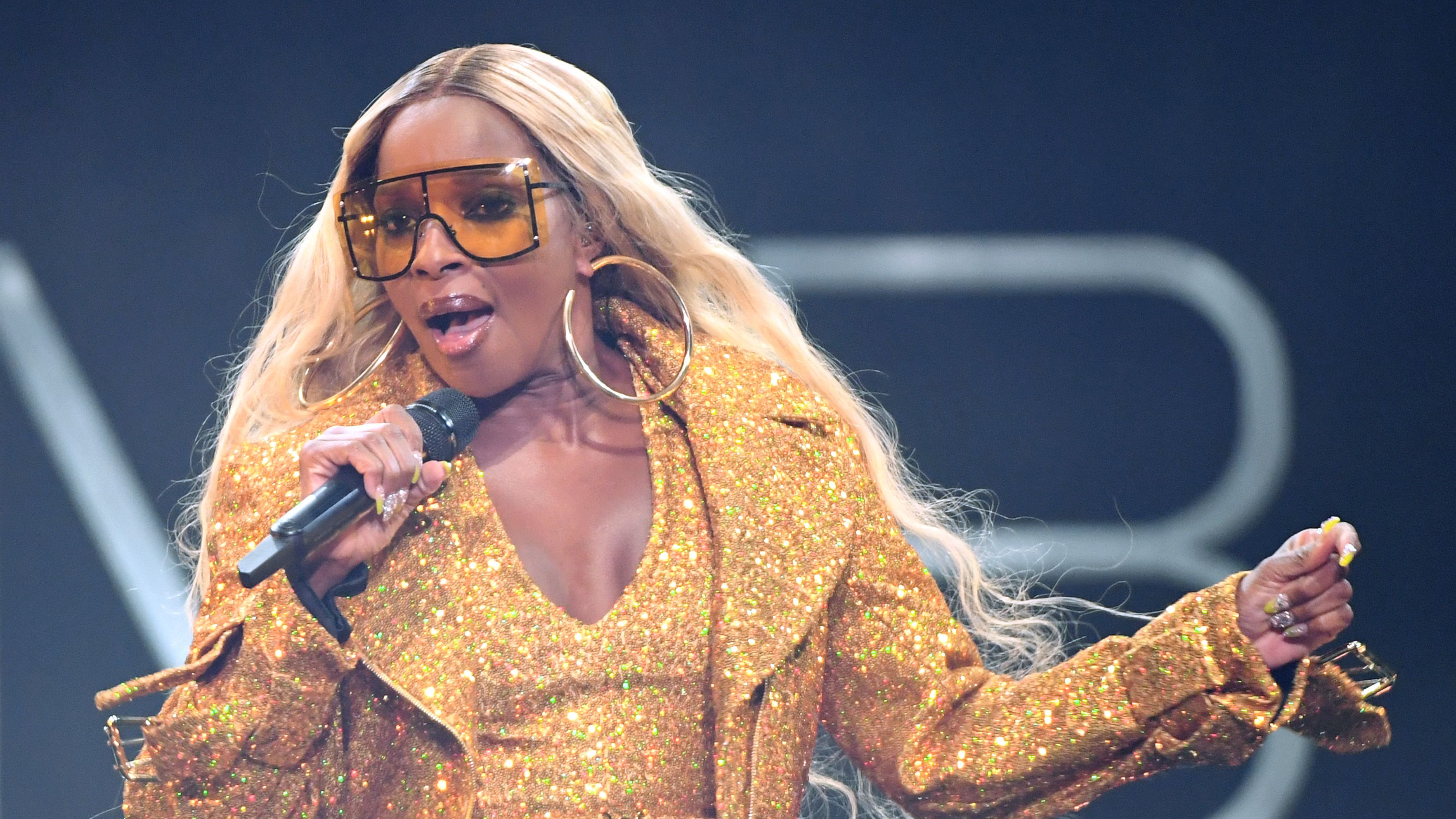 Mary J. Blige at Super Bowl Halftime: What Song Should She Play
