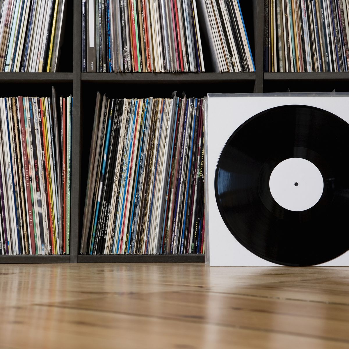 10 Vinyls (records/albums) that are worth a fortune today