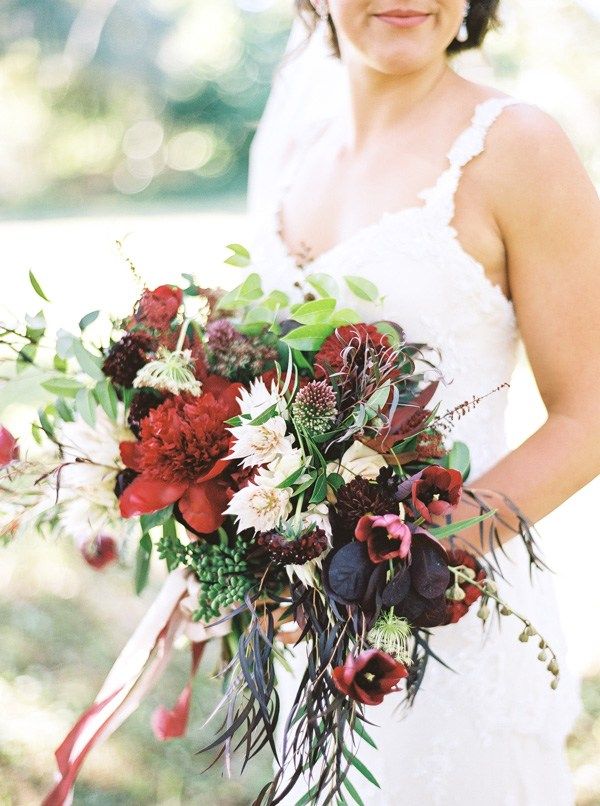 red peony fall bouquet