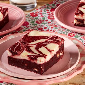 the pioneer woman's red velvet brownies recipe