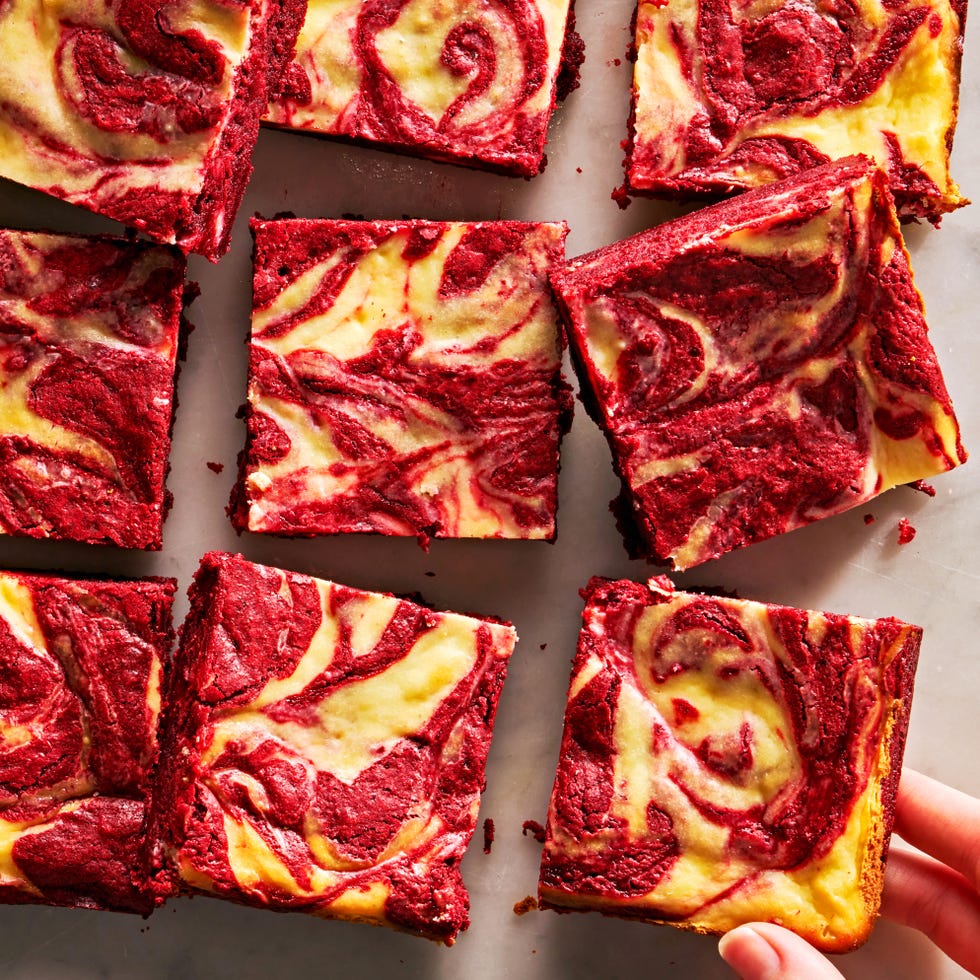 red velvet and cheesecake swirls in brownies