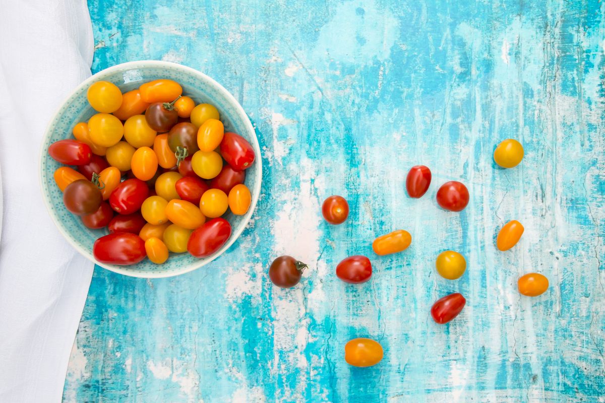 red vs yellow tomatoes health benefits