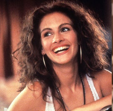 redhead halloween costumes - Vivian Ward in 'Pretty Woman' and Penelope Featherington Bridgerton in 'Bridgerton' julia roberts as vivian ward in 'pretty woman' and nicola coughlan as penelope featherington bridgerton in 'bridgerton'