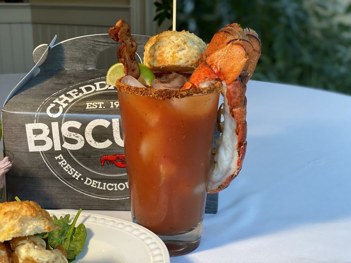 red lobster cheddar bay biscuit bloody mary