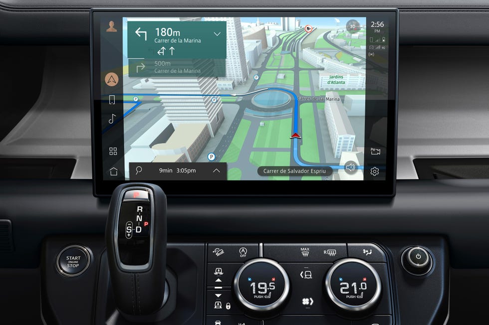 the defender 130's display with a map showing a roundabout