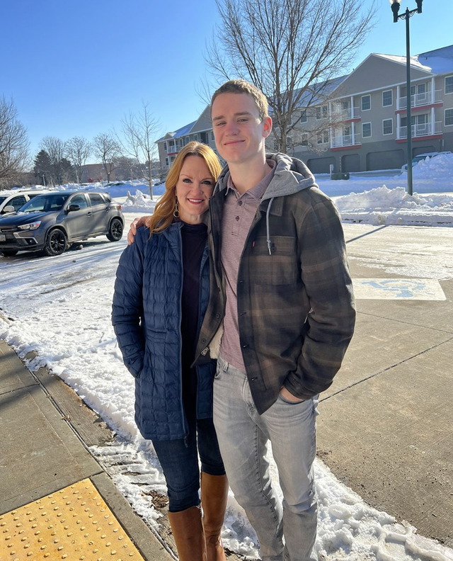 ree drummond takes todd shopping for college at walmart