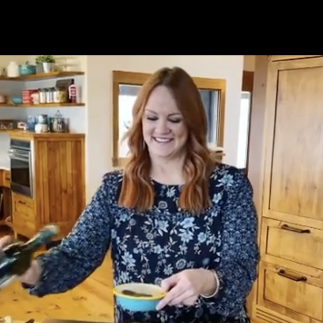 Ree Drummond Reacts to Finding Rat in Her Kitchen