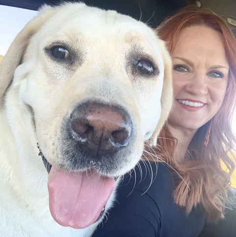ree drummond selfie with lucy