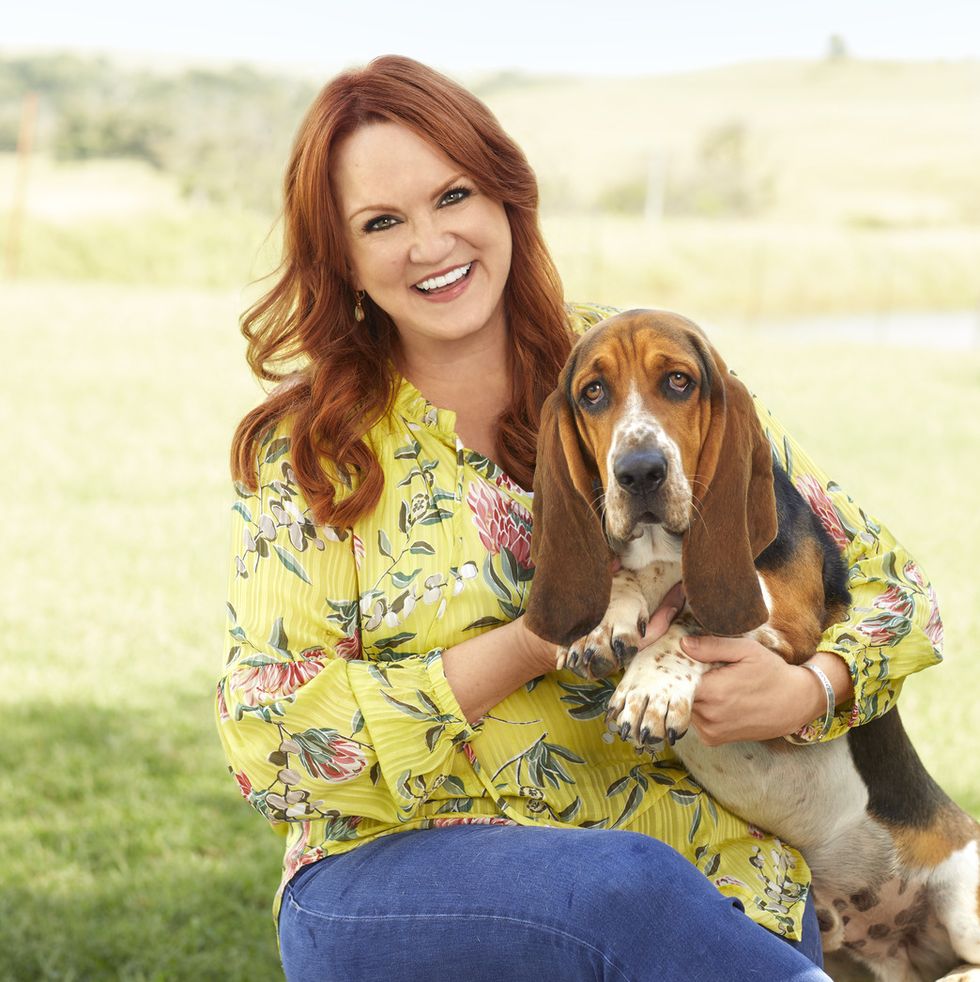 ree drummond with her dog, rusty