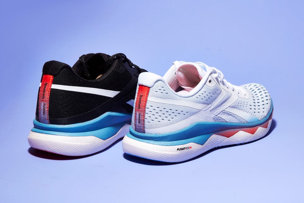 Shoe, Footwear, Outdoor shoe, White, Walking shoe, Product, Running shoe, Tennis shoe, Sneakers, Blue, 
