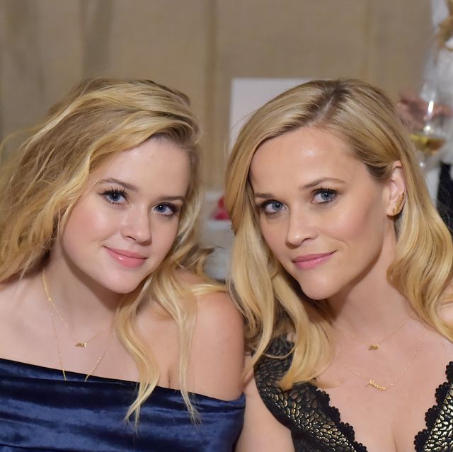 Mini And Son Xxx Video - Gorgeous Celebrity Mother-Daughter Pairs