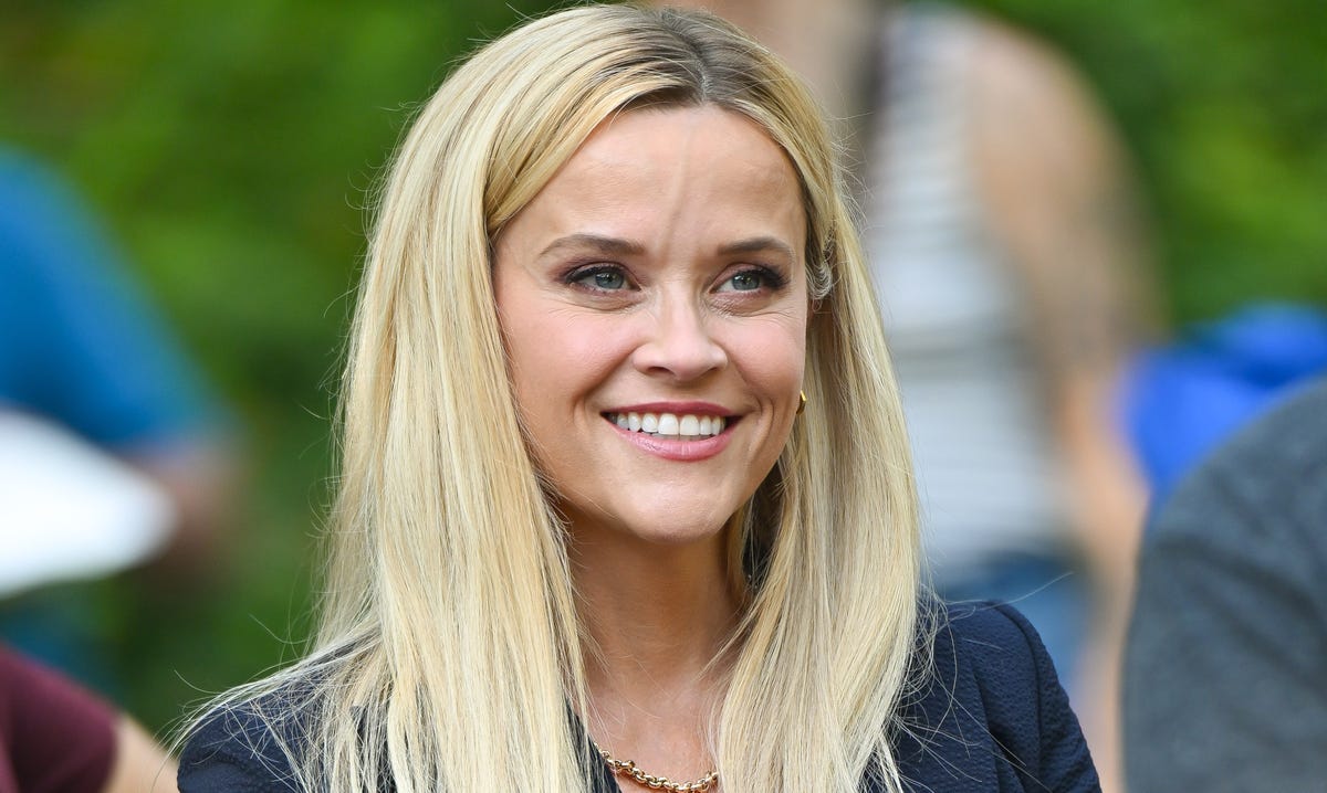 prévia da evolução da carreira lendária de Reese Witherspoon