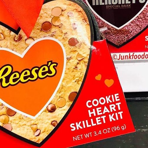 Valentine's Reese's Heart Cookie Skillet: Ready-to-Bake Delight!