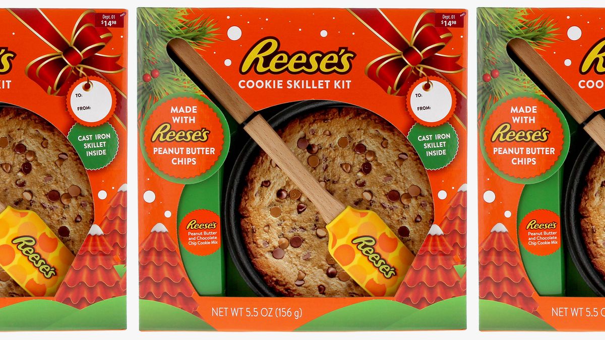 Reese's and Kisses Party Skillet (Case)