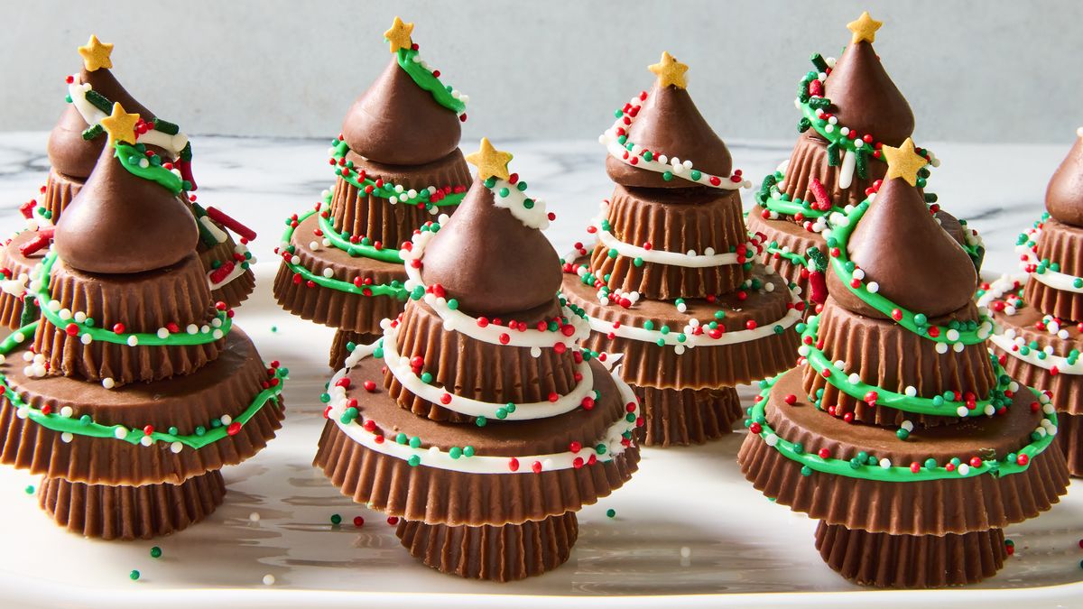 Simple Christmas Treat Cups