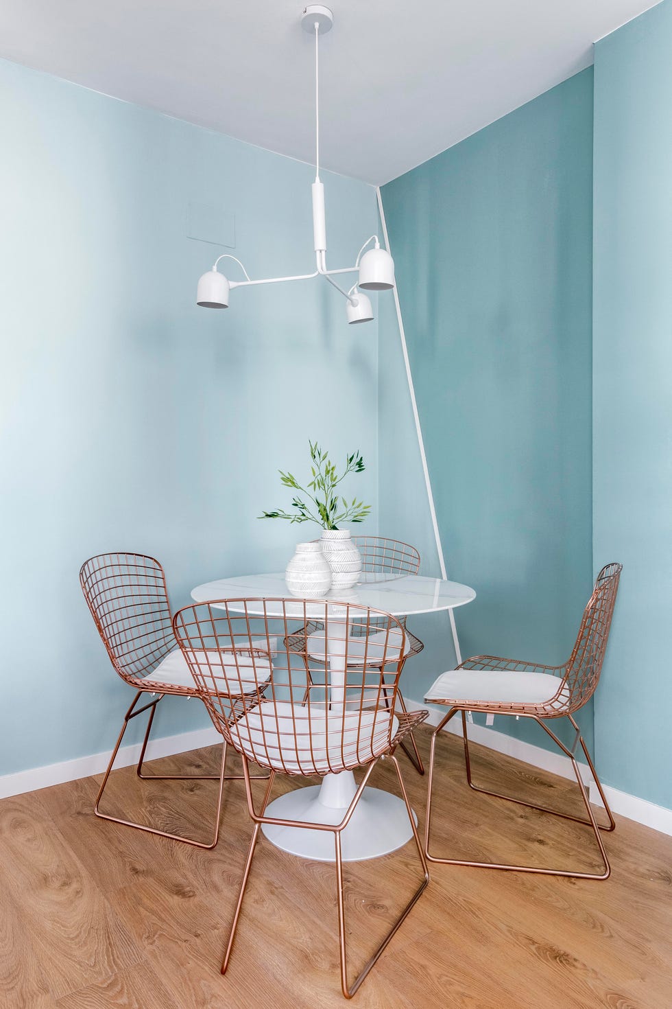 Apartamento de alquiler turístico con decoración inspirada en Mondrian