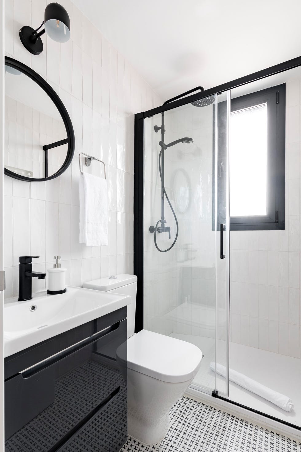 Apartamento de alquiler turístico con decoración inspirada en Mondrian