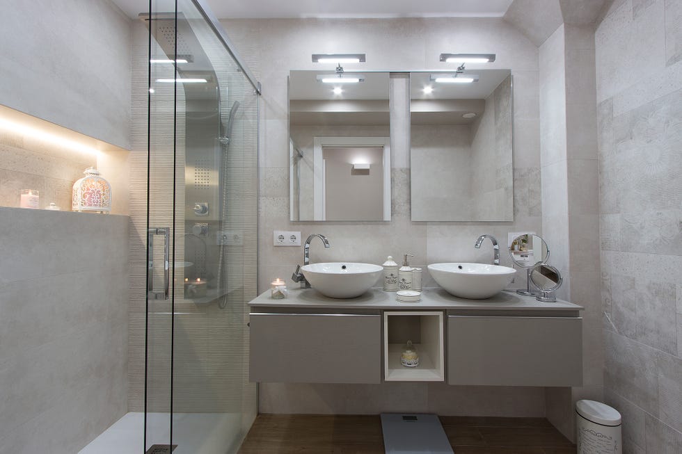 Piso decorado con estilo romántico en Calahorra