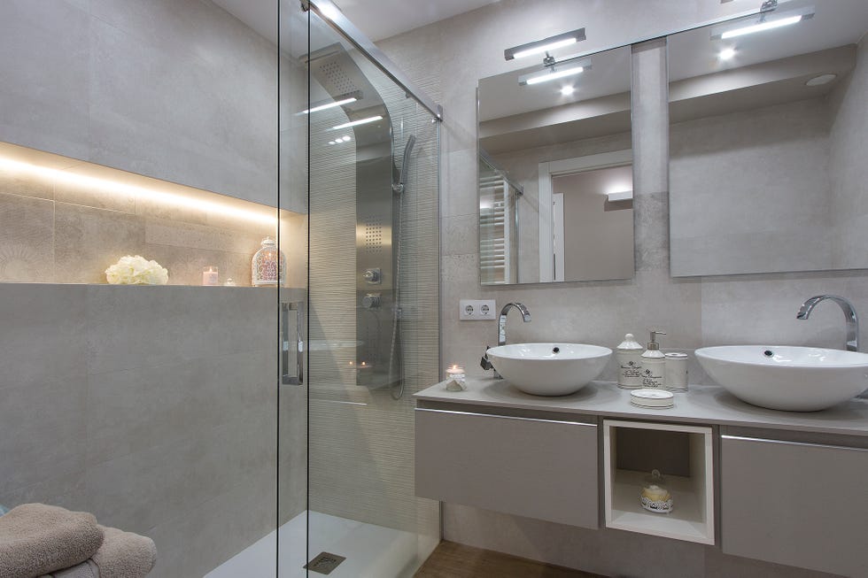 Piso decorado con estilo romántico en Calahorra