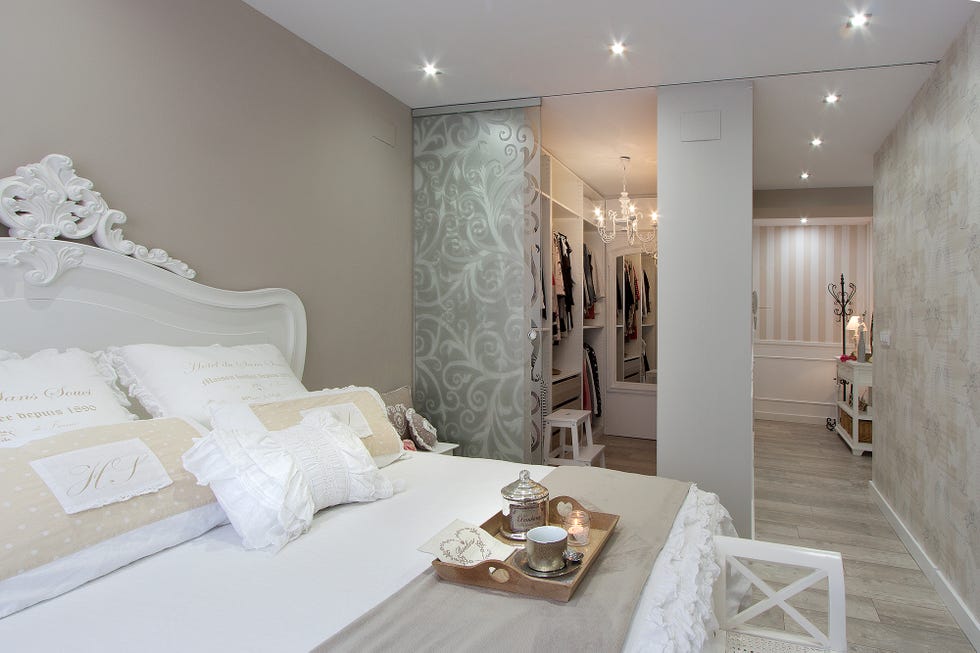 Piso decorado con estilo romántico en Calahorra
