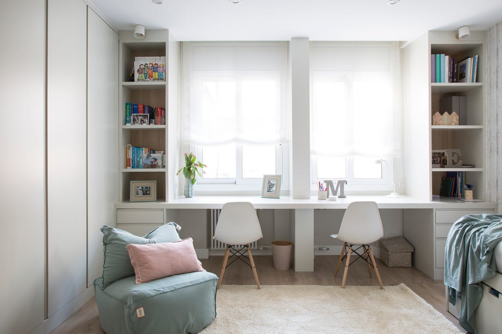 Dormitorio juvenil con escritorio para dos