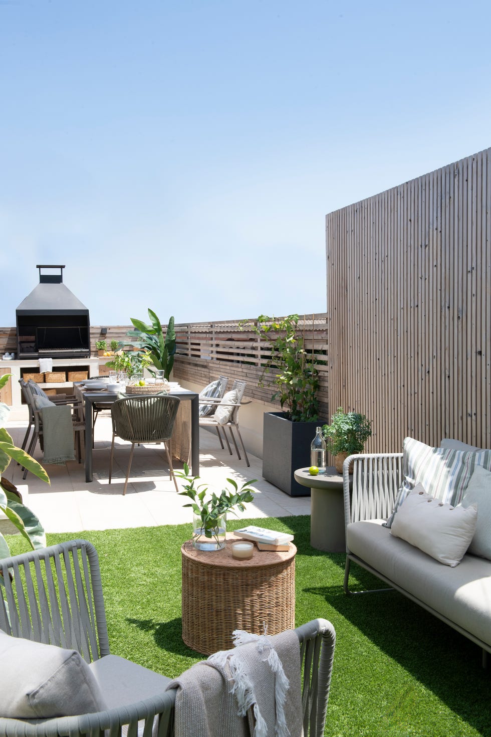terraza con muebles de exterior