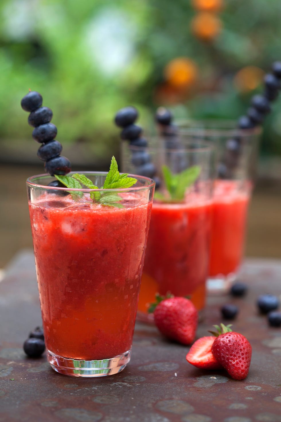 refresco de fresas y ruibarbo