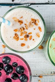 Refreshing milkshakes or smoothies refreshing milkshakes or smoothies