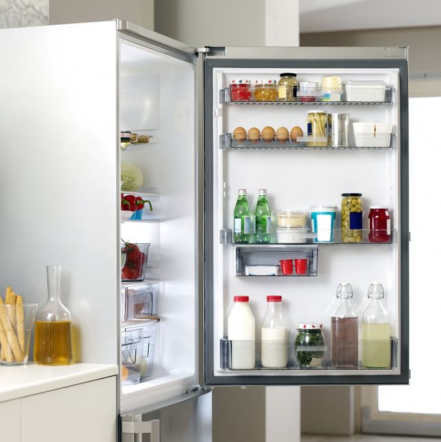 Why The Refrigerator Door Is Not The Ideal Place For Glass Containers