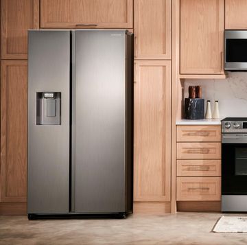 kitchen with stainless steel samsung refrigerator
