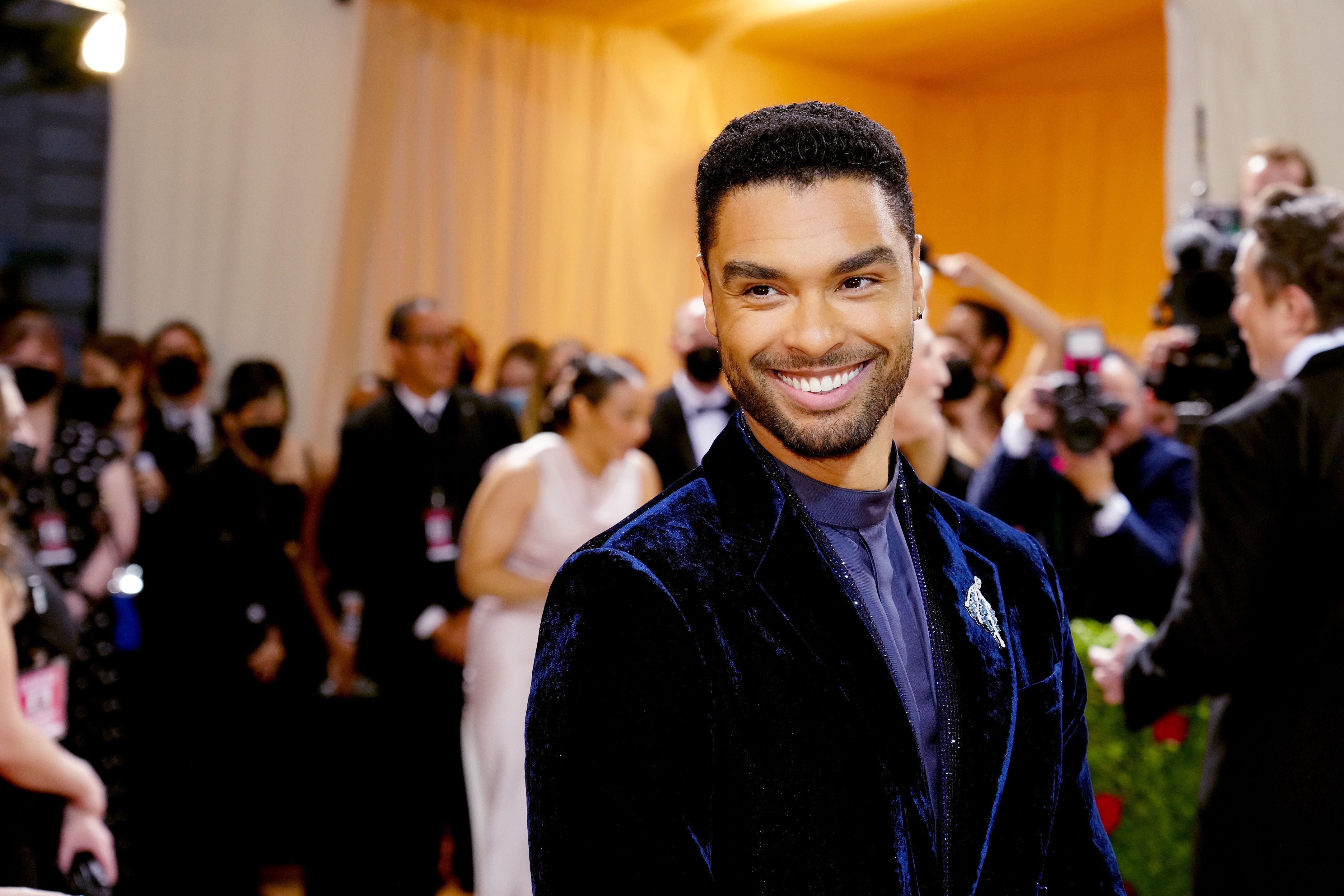 Stars of Bridgerton at the 2022 Met Gala [PHOTOS]