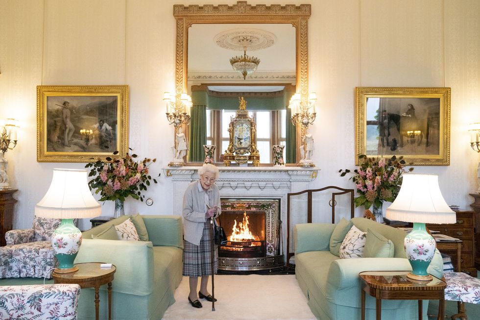aberdeen, scotland september 06 queen elizabeth ii waits in the drawing room before receiving newly elected leader of the conservative party liz truss at balmoral castle for an audience where she will be invited to become prime minister and form a new government on september 6, 2022 in aberdeen, scotland the queen broke with the tradition of meeting the new prime minister and buckingham palace, after needing to remain at balmoral castle due to mobility issues photo by jane barlow wpa poolgetty images