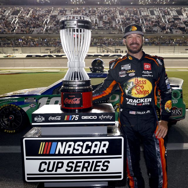 Martin Truex Jr. Wins NASCAR Cup Regular Season Title, Still Seeded ...