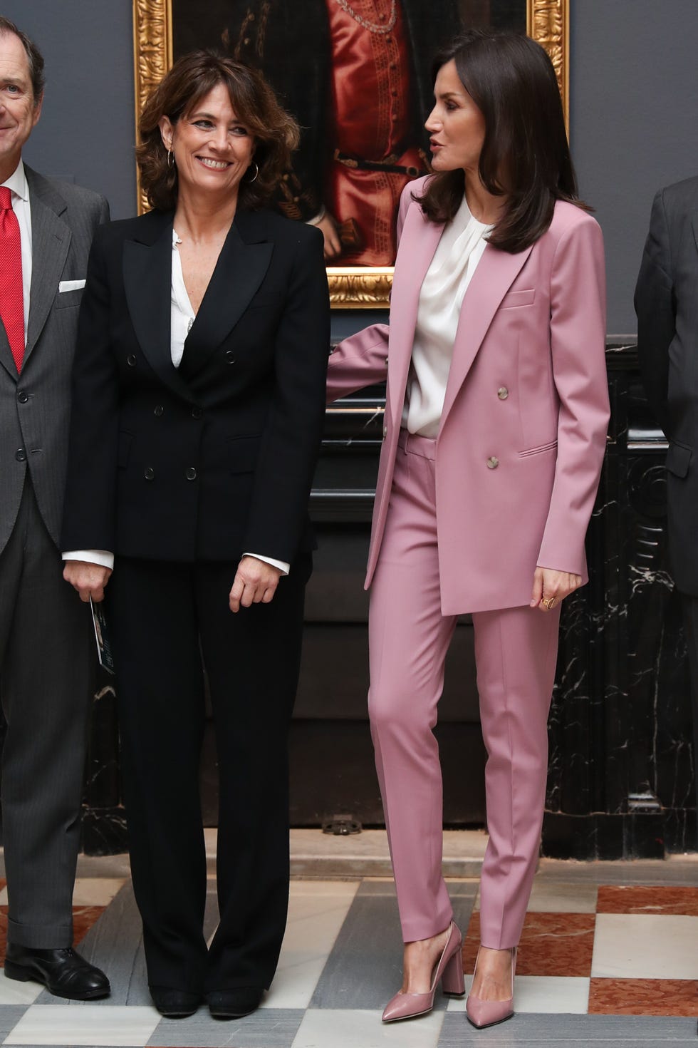 Reina Letizia y ministra