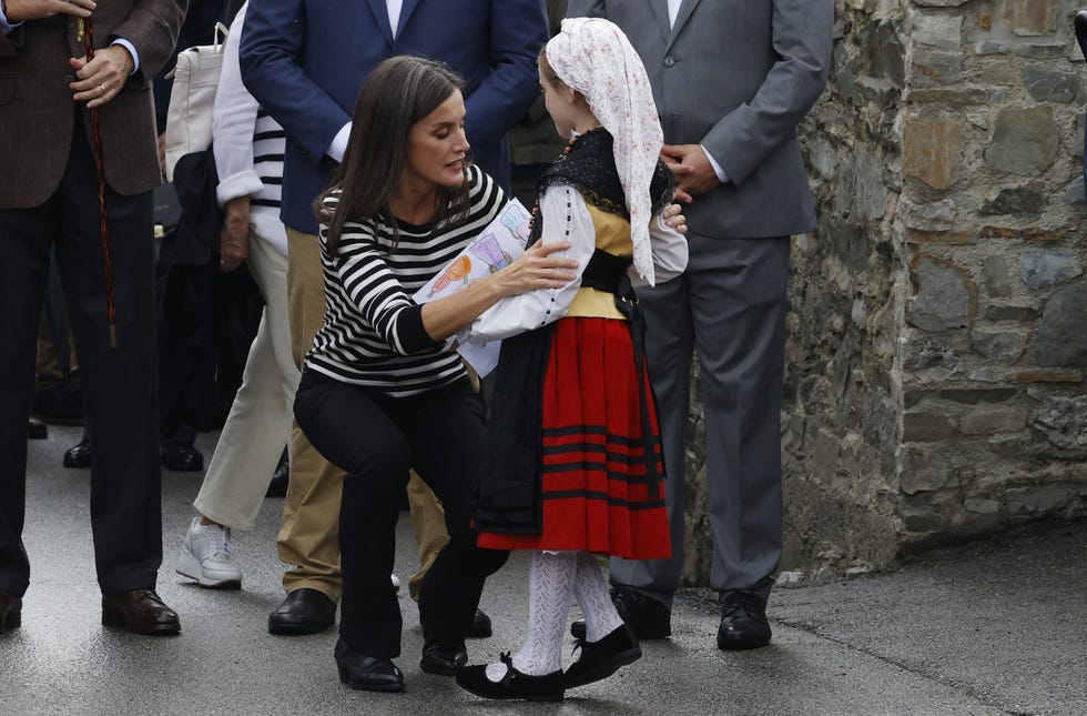 reina letiiza en cadaveu