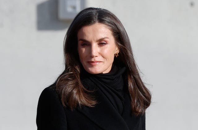 los reyes felipe y letizia se despiden de espana antes de su viaje oficial a italia